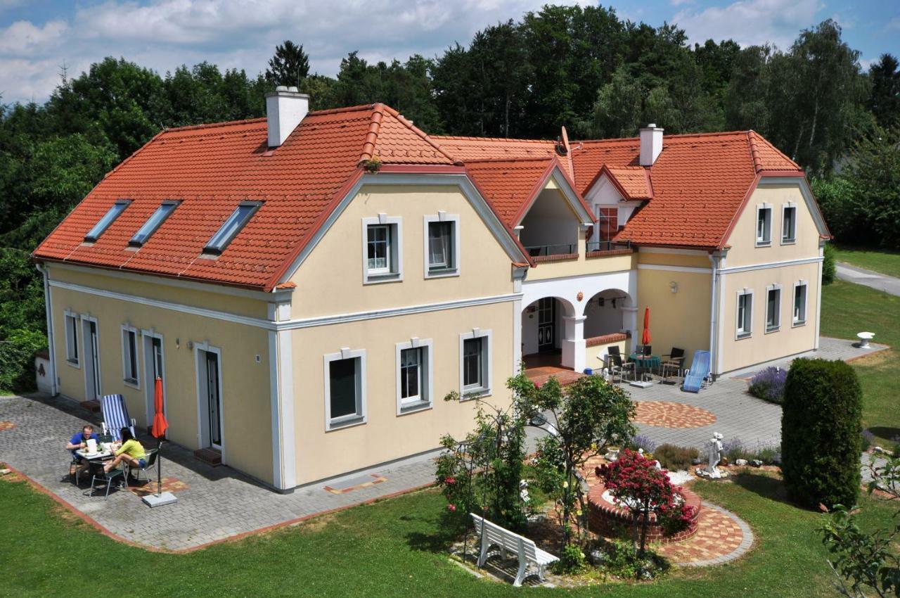 Arkadenhof Flasch Vörthegy Kültér fotó